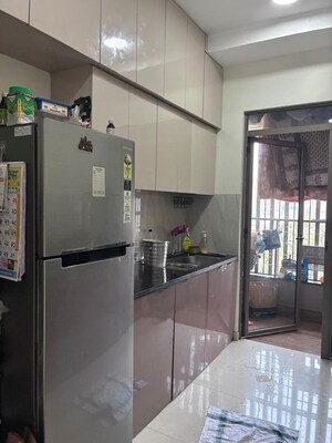 Kitchen in 2 BHK Apartment at Kalpataru Paramount, Kapur Bawdi – for Rent