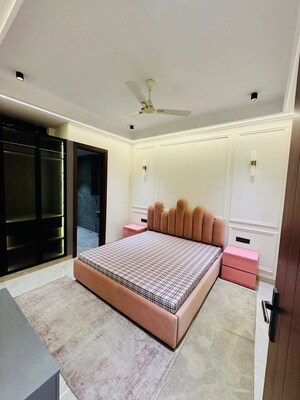 Bedroom in 4 BHK Builder Floor at Sector 67 – for Sale