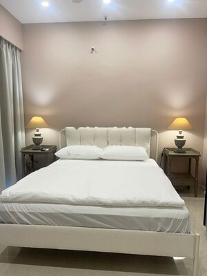 3 BHK Apartment For Rent in Rustomjee Crown, Prabhadevi