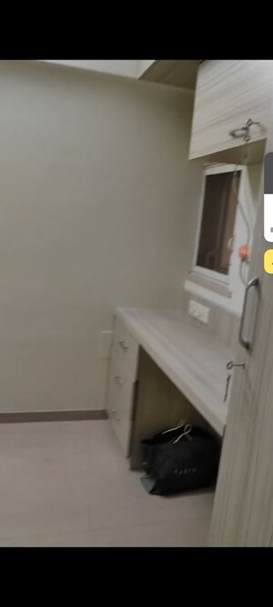 Furnished Amenities in 2.5 BHK Apartment at Garden Enclave, Pokhran Road No One – for Rent