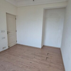 Room in 2 BHK Apartment at AIPL Club Residences, Sector 70a – for Rent