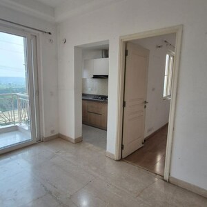 2 BHK Apartment For Rent in AIPL Club Residences, Sector 70a