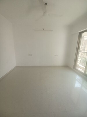 Room in 2 BHK Apartment at Centralites CHS, Ulwe – for Rent