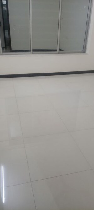 Room in 2 BHK Apartment at Soham Tropical Lagoon, Ghodbunder Road – for Sale
