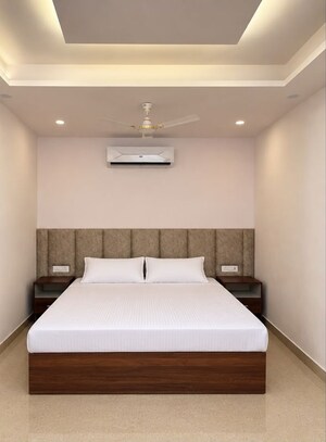 Kitchen in 2 BHK Builder Floor at Sector 40 – for Rent