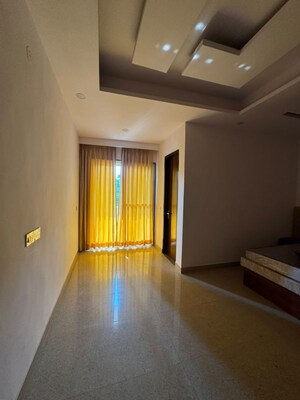 Building Lobby in 2 BHK Builder Floor at Sector 39 – for Rent