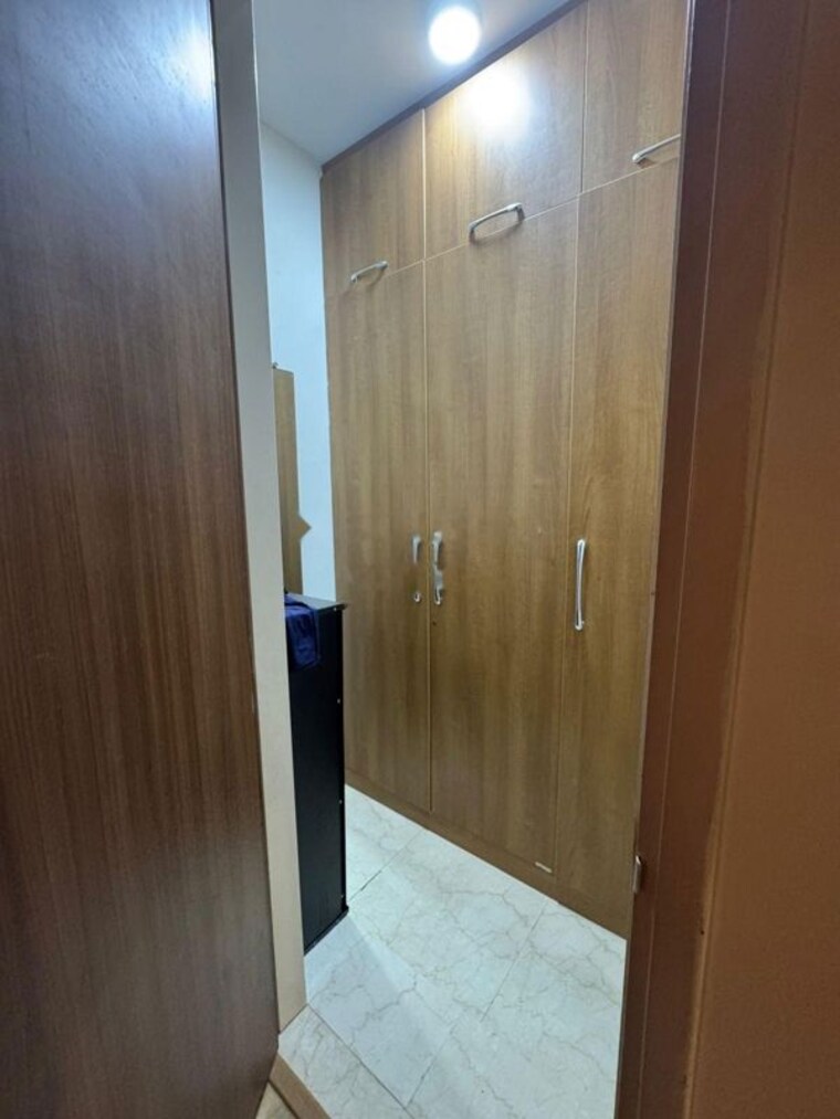 Bathroom, indiabulls-sky-forest 3 Bedroom 3150 Sq.Ft. Apartment In Lower Parel Mumbai 10784735
