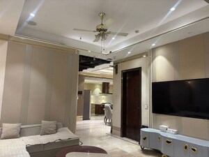 Team Area in 5 BHK Apartment at Mahagun Marvella, Sector 78 – for Rent