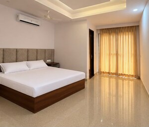 2 BHK Builder Floor For Rent in Sector 45