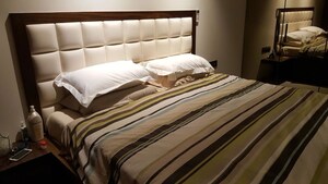 Bedroom in 2 BHK Apartment at Neminath Luxeria, Andheri West – for Rent