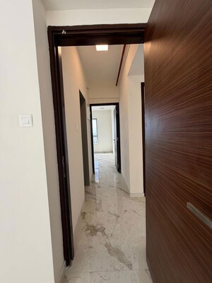 Room in 3 BHK Apartment at Dotom Isle, Malad West – for Rent