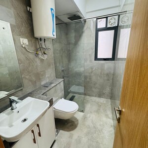 Bathroom in 3 BHK Apartment at M3M Heights, Sector 65 – for Rent