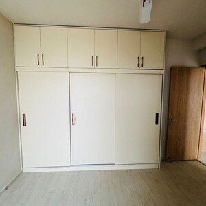 Room in 3 BHK Apartment at M3M Heights, Sector 65 – for Rent