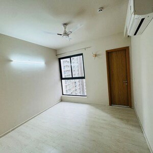 Room in 3 BHK Apartment at M3M Heights, Sector 65 – for Rent