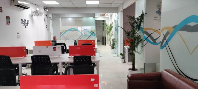  Parking, sector 63 Commercial Office Space in IT/SEZ 1600 Sq.Ft. In Sector 63 Noida 10784759