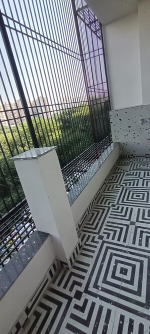 Balcony in 3 BHK Builder Floor at BPTP District 3, Sector 85 – for Sale