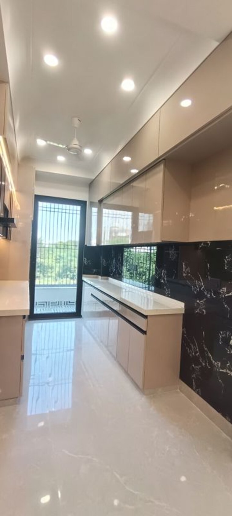 Kitchen, bptp-district-3 3 Bedroom 180 Sq.Yd. Builder Floor In Sector 85 Faridabad 10784813