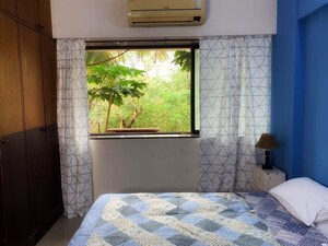 Bedroom in 2 BHK Apartment at New Harshvardhan, Andheri West – for Rent