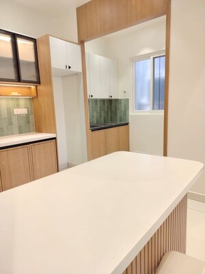 Room in 3 BHK Apartment at Disha Whitehill Towers, Whitefield Road – for Sale
