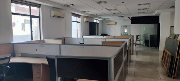 Kitchen, sector 65 Commercial Office Space in IT/SEZ 16000 Sq.Ft. In Sector 65 Noida 10784800
