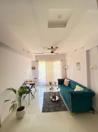 1 BHK Apartment For Rent in Vraj One in Andheri West, Mumbai