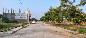  Plot – Exterior View View at Galla Mandi - for Sale