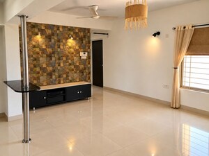 2 BHK Apartment For Rent in Venkatesh Bhoomi Spring Town Phase II, Undri