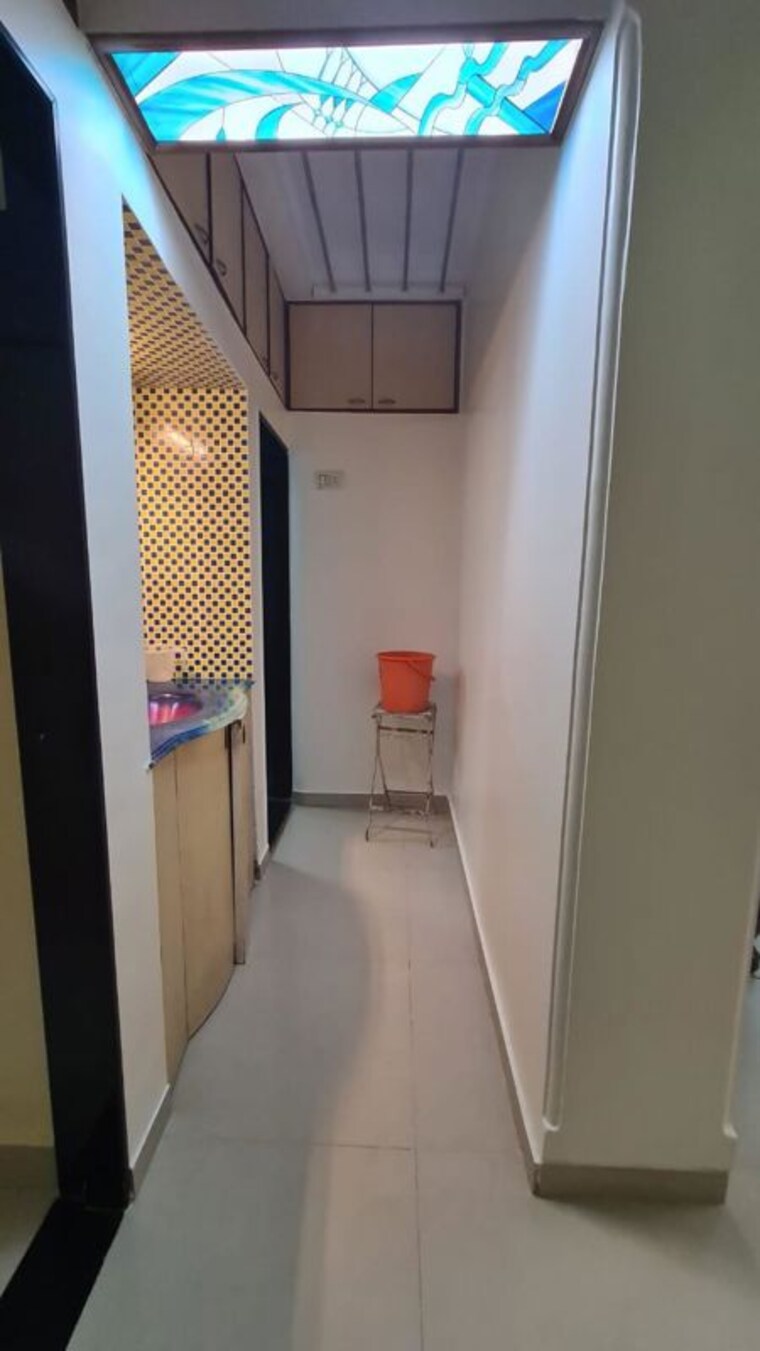 Bathroom, ratnakar-apartment-mumbai 2 Bedroom 450 Sq.Ft. Apartment In Andheri West Mumbai 10784870