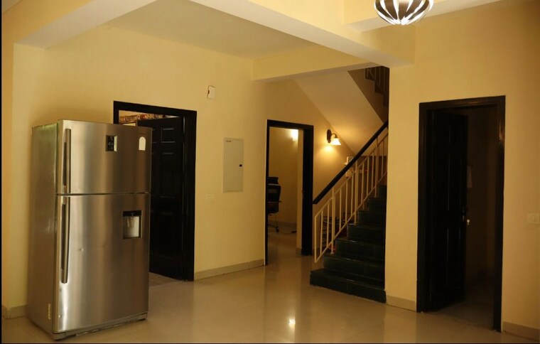 Room, nirvana country 4 Bedroom 360 Sq.Yd. Villa In Nirvana Country Gurgaon 10784865