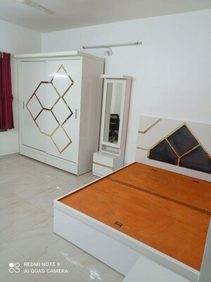 Furnished Amenities in 3 BHK Apartment at G K Daffodils Housing Society, Pimple Saudagar – for Rent