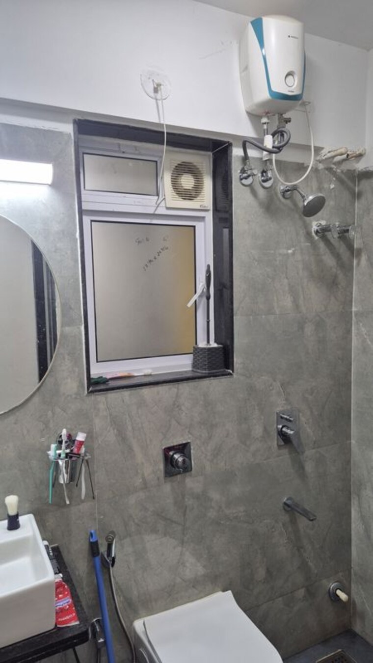 Bathroom, vaibhav-eastern-groves 2 Bedroom 615 Sq.Ft. Apartment In Vikhroli East Mumbai 10784883