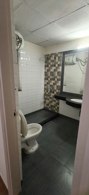 Bathroom in 3.5 BHK Apartment at Bestech Park View City 2, Sector 49 – for Rent