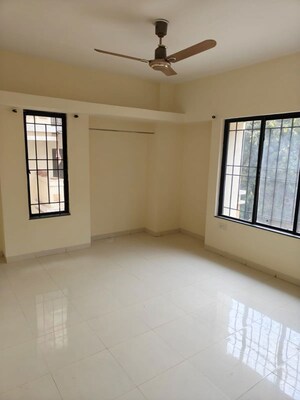Room in 3 BHK Apartment at Radhai Nagari Apartments, Pimple Saudagar – for Rent