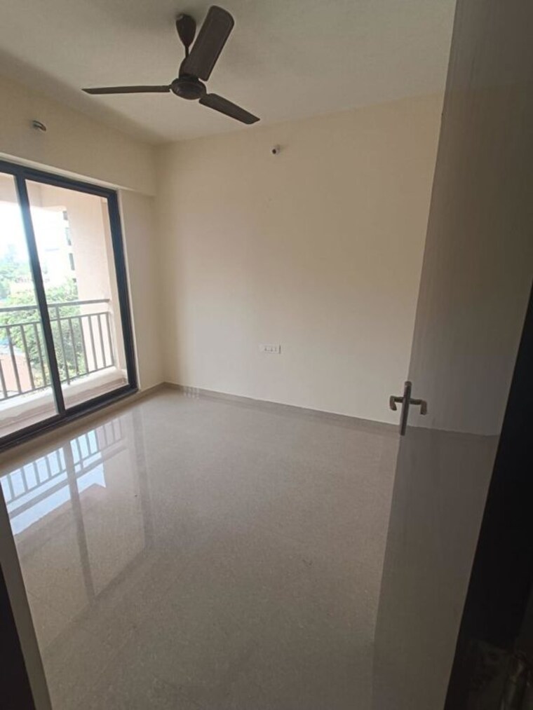 Room, shree-laxmi-kailash-homes 1 Bedroom 425 Sq.Ft. Apartment In Kalyan West Thane 10784874