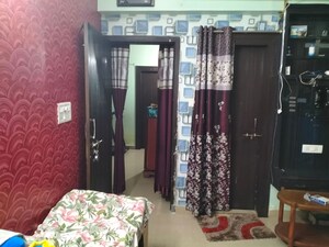 Bedroom in 3 BHK Apartment at Morabadi – for Rent