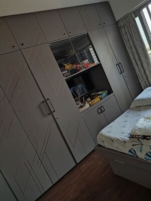 Furnished Amenities in 3 BHK Apartment at Adani Group Western Heights, Andheri West – for Rent