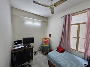Bedroom in 2 BHK Apartment at Signature Global Signum 107, Sector 107 – for Rent