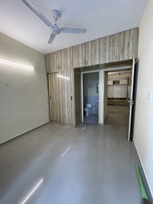 2 BHK Apartment For Rent in Pyramid Square 67A, Sector 67