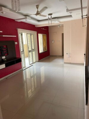 Room in 2.5 BHK Apartment at Lakshadeep Palace, Pimple Saudagar – for Rent