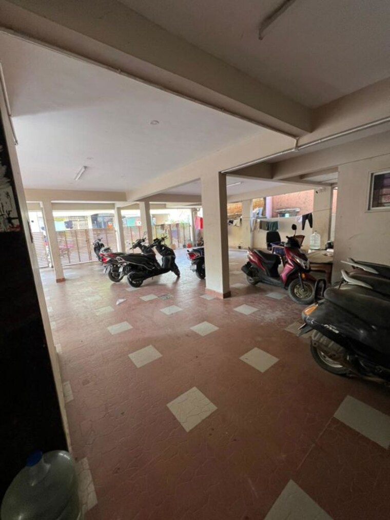  Parking, kanakapura 5 Bedroom 1200 Sq.Ft. Independent House In Kanakapura Bangalore 10784984