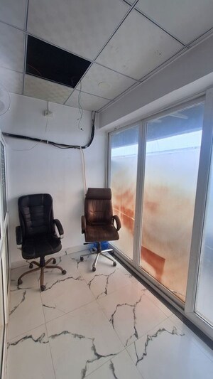 Team Area in  Office Space at Gaur City Mall, Sector 4 Greater Noida – for Rent