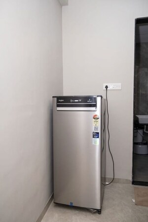 Furnished Amenities in Studio Apartment at Chandan Nagar – for Rent