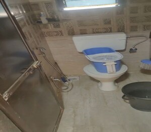 Bathroom in 1 BHK Apartment at Dadar East – for Rent