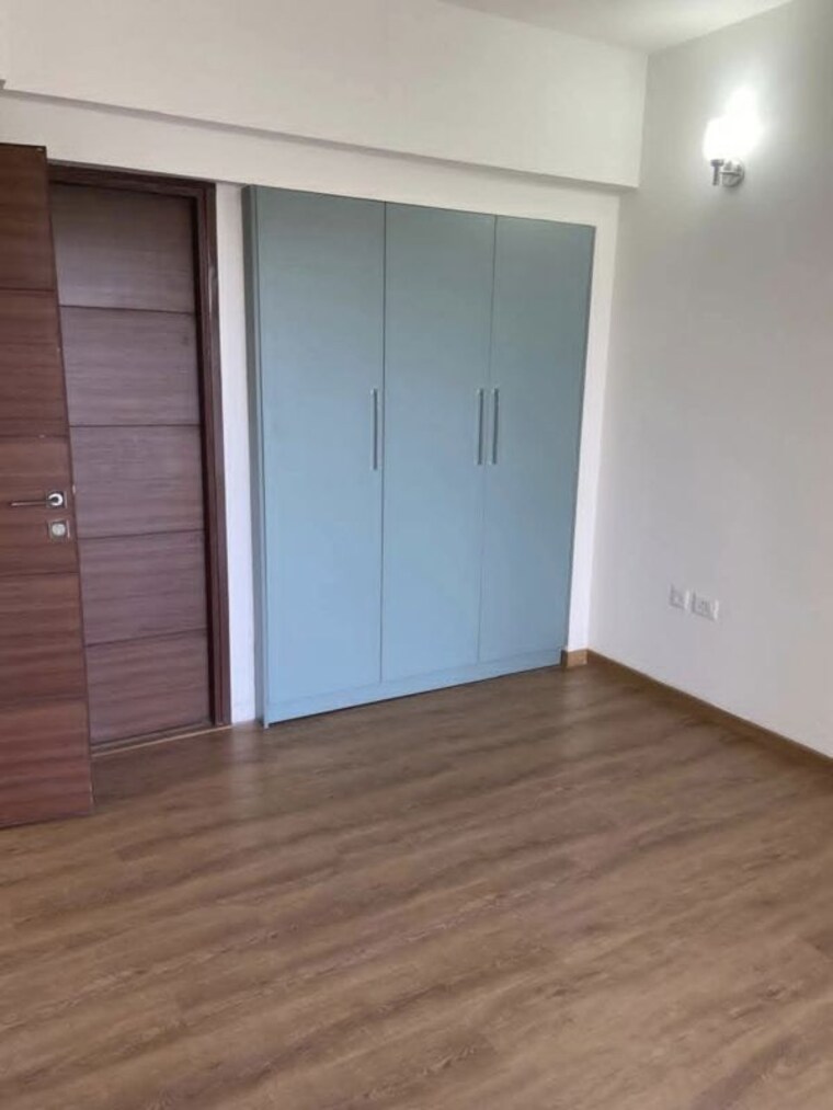 Room, godrej-meridien 3 Bedroom 1855 Sq.Ft. Apartment In Sector 106 Gurgaon 10785083