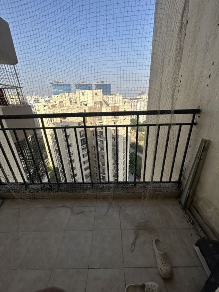 undefined, paramount-floraville 2.5 Bedroom 1240 Sq.Ft. Apartment In Sector 137 Noida 10785109