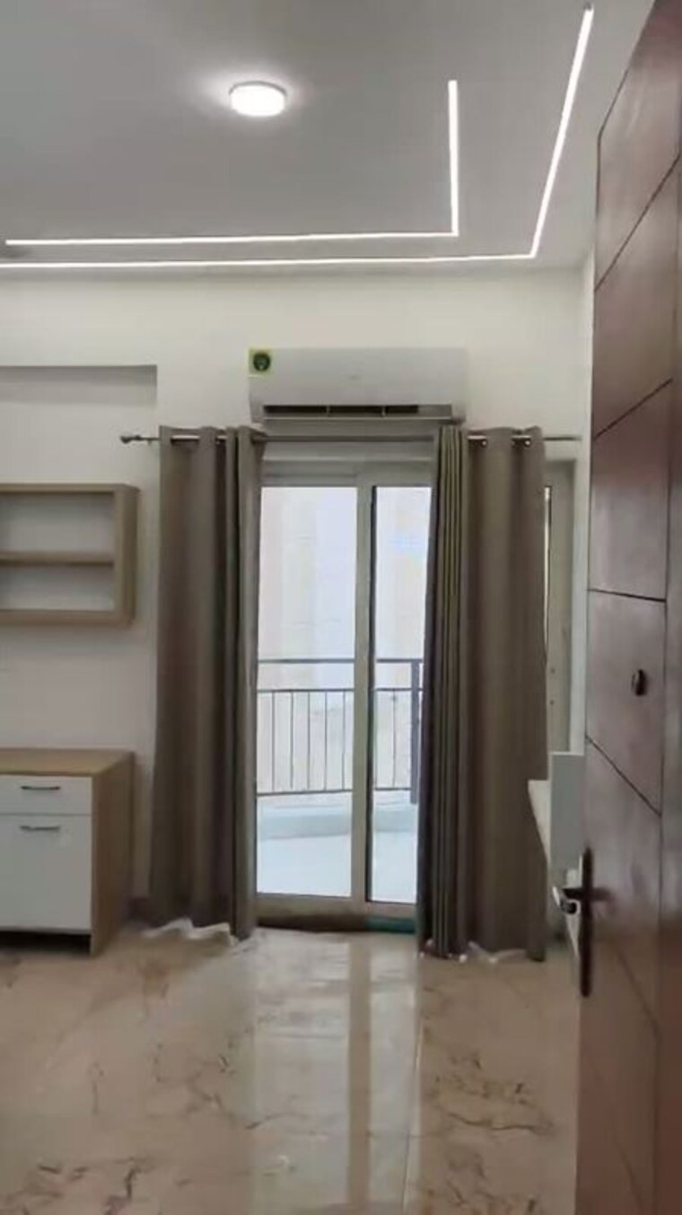 Room, nimbus-the-golden-palm 1 Bedroom 756 Sq.Ft. Apartment In Sector 168 Noida 10785115