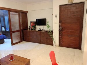 Bedroom in 1 BHK Apartment at Andheri CHS, Andheri West – for Rent