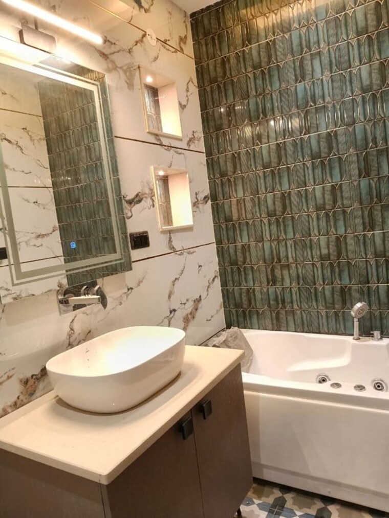 Bathroom, puri-aman-vilas 4 Bedroom 350 Sq.Yd. Builder Floor In Sector 89 Faridabad 10785192