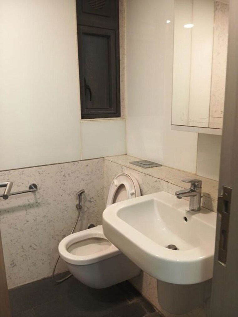 Bathroom, lodha-enchante 2 Bedroom 955 Sq.Ft. Apartment In Wadala Mumbai 10785223