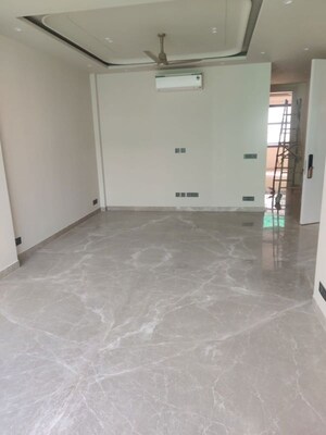 3 BHK Builder Floor For Sale in Safdarjung Enclave